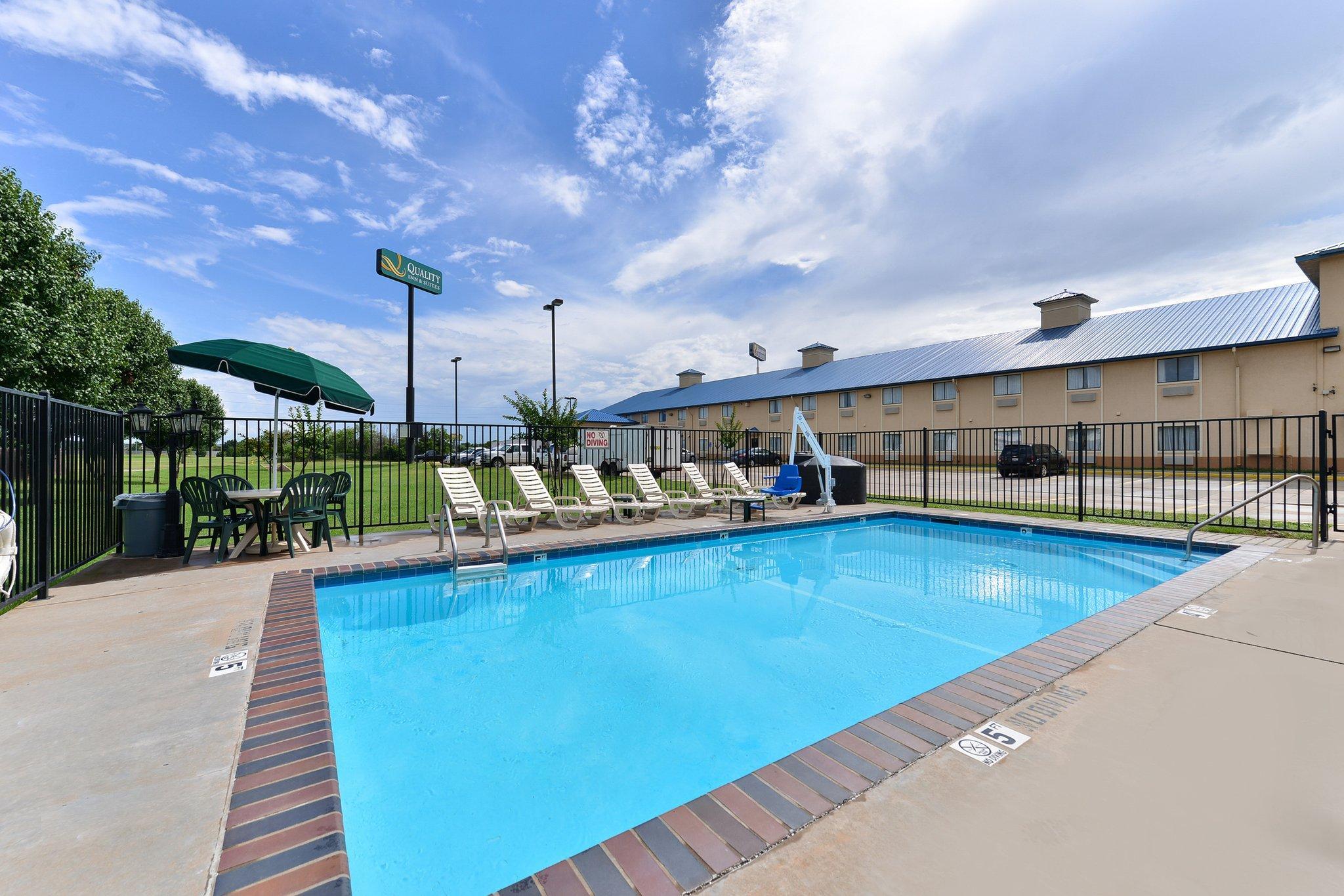 Quality Inn & Suites Wichita Falls I-44 Eksteriør billede