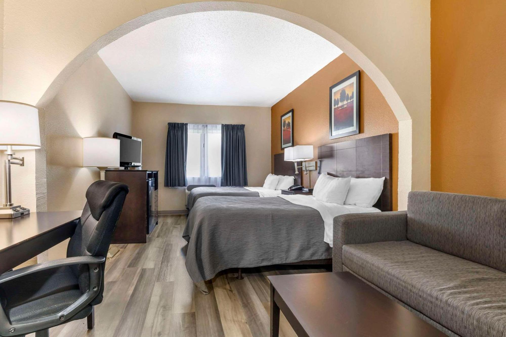 Quality Inn & Suites Wichita Falls I-44 Eksteriør billede